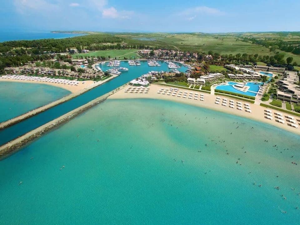 House | 4 bedrooms, soundproofing, Internet