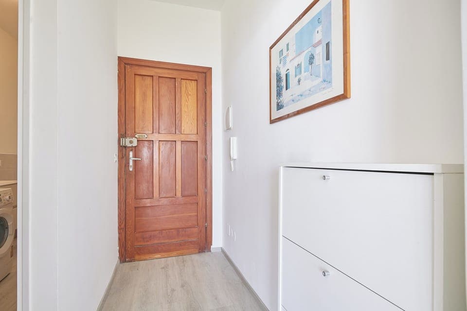 Apartment (1 Bedroom) | Interior