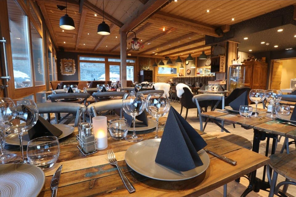 Apartment | 3 bedrooms, bed sheets