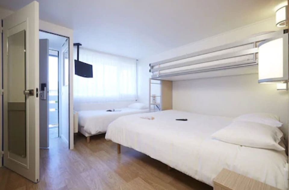 Superior Room, Multiple Beds | Premium bedding, individually decorated, individually furnished, desk