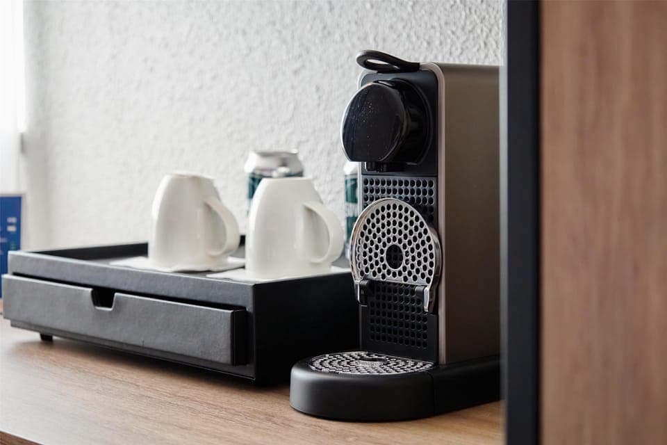 Superior Room, 1 King Bed | Room amenity