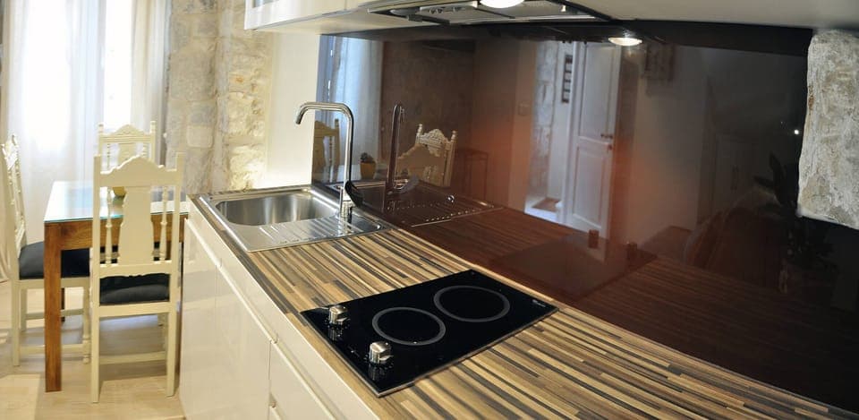 Room, 1 Bedroom, Smoking | Interior