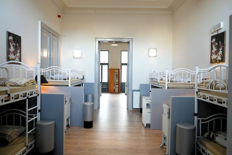 Desk, laptop workspace, iron/ironing board, free WiFi