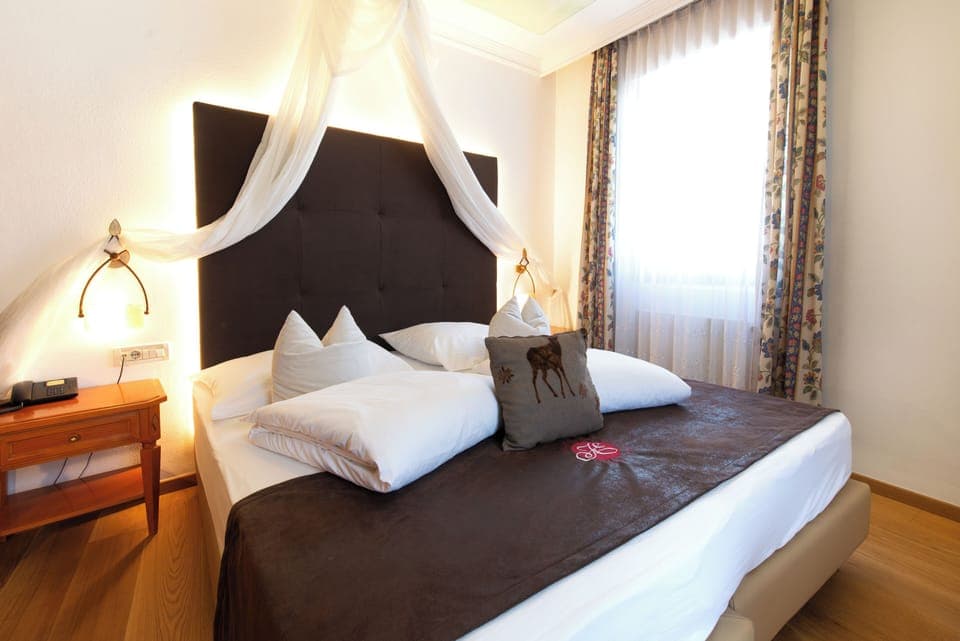 Superior Room | Desk, free WiFi, bed sheets