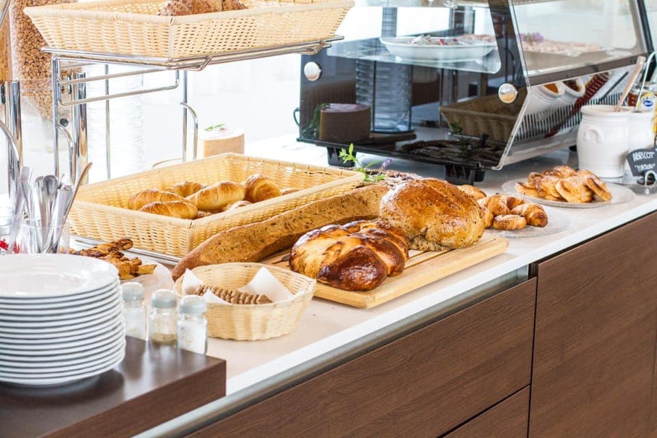 Dinner served, Regional cuisine