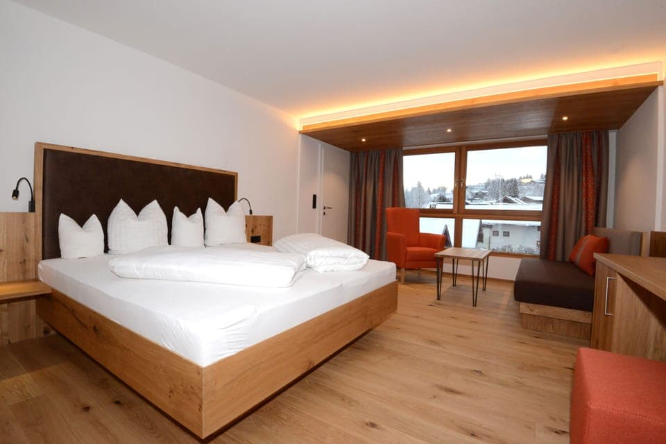 Superior Double Room | Hypo-allergenic bedding, in-room safe, free cribs/infant beds, free WiFi