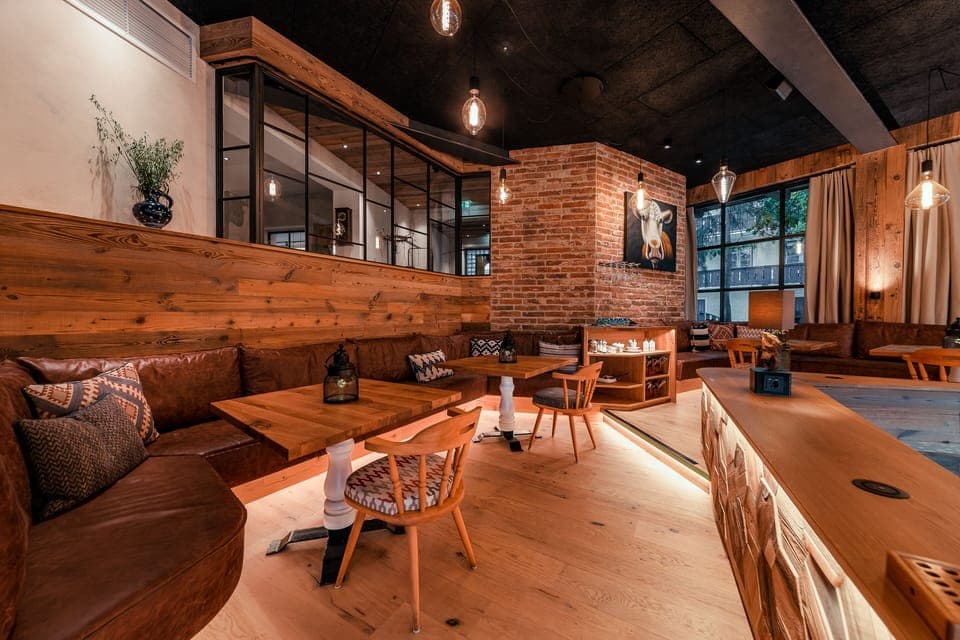 Lunch, dinner served; Regional cuisine, pool views 