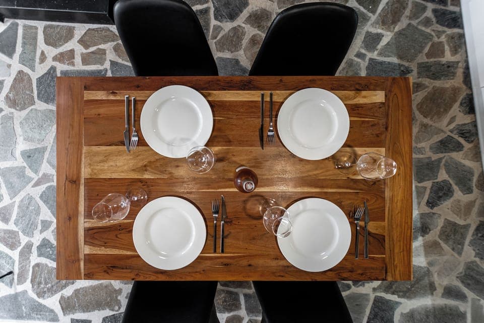 Loft | In-room dining