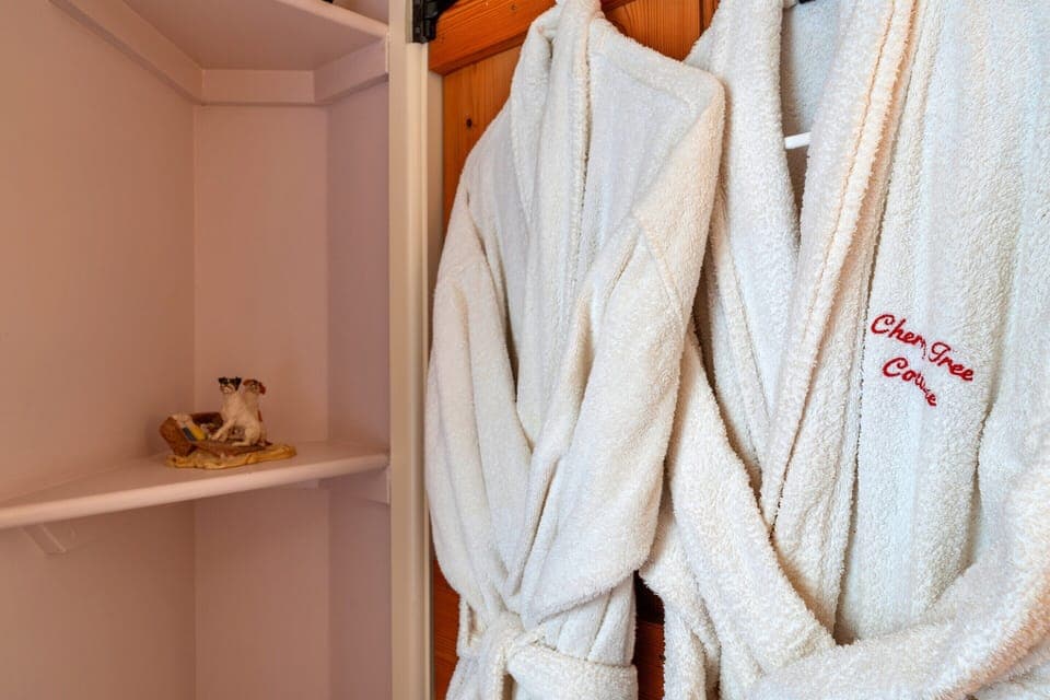 Cottage | 2 bedrooms