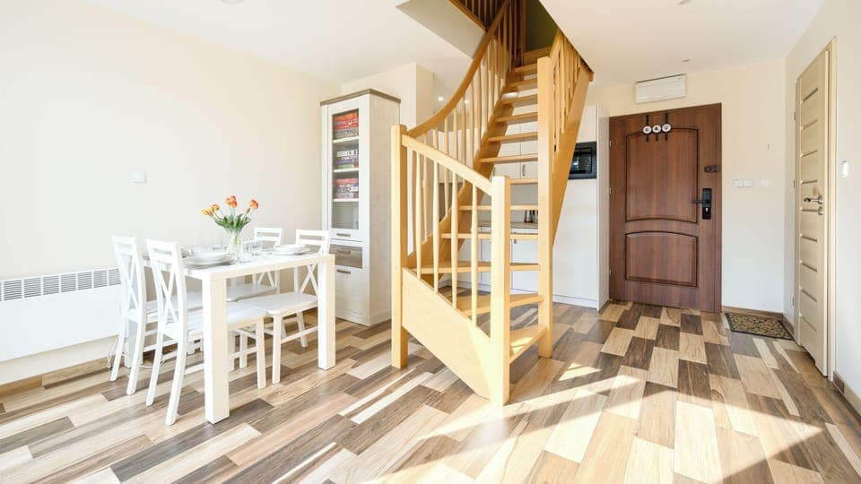 Apartment (406) | Living area | Flat-screen TV