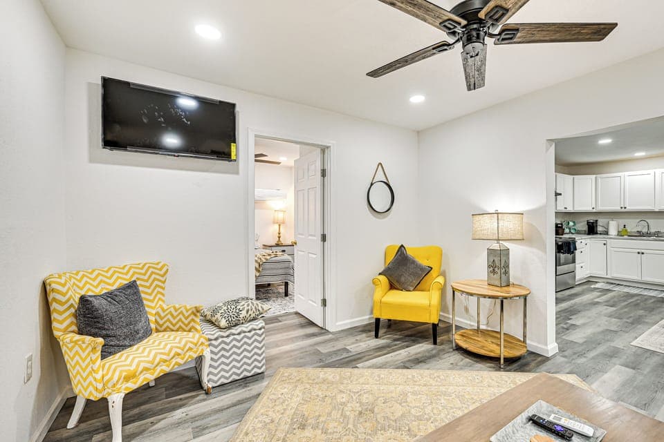 House (2 Bedrooms) | Interior