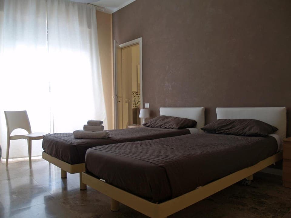 Desk, free WiFi, bed sheets