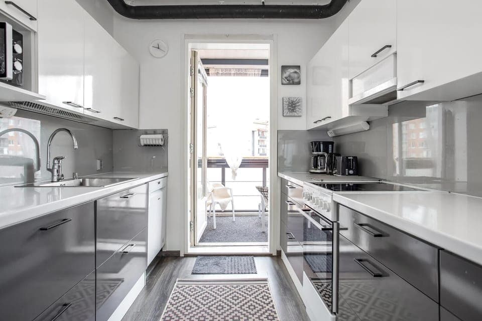 Comfort Apartment, 2 Bedrooms, Courtyard View | Private kitchen | Electric kettle