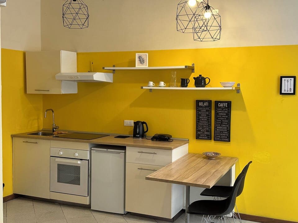 Comfort Apartment, City View | Private kitchen | Electric kettle