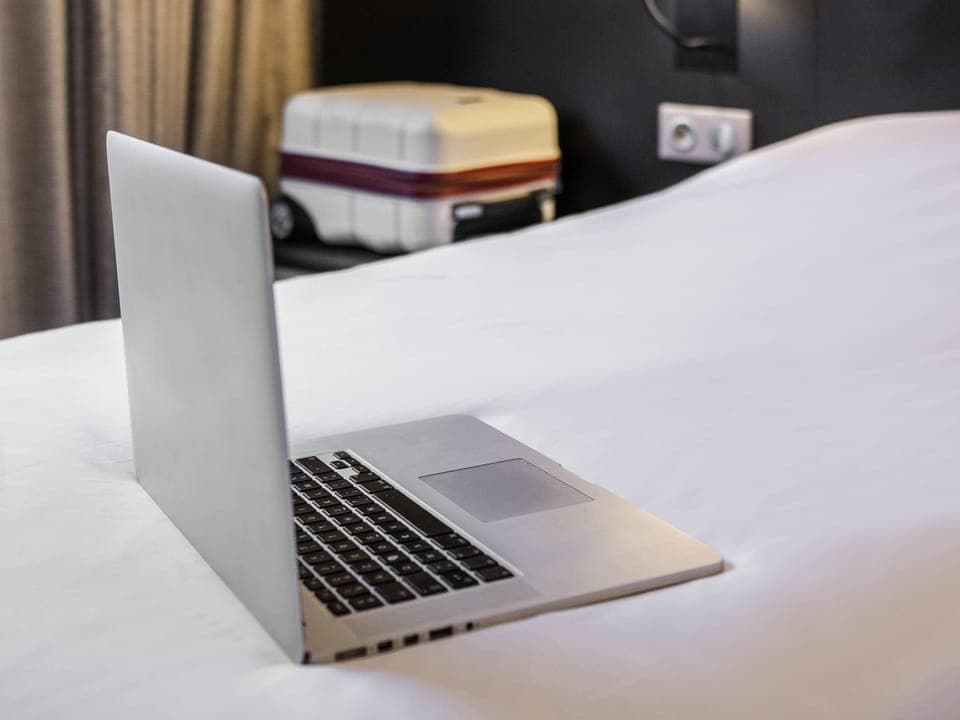 Standard Room, 1 Double Bed | Desk, soundproofing, free WiFi, bed sheets