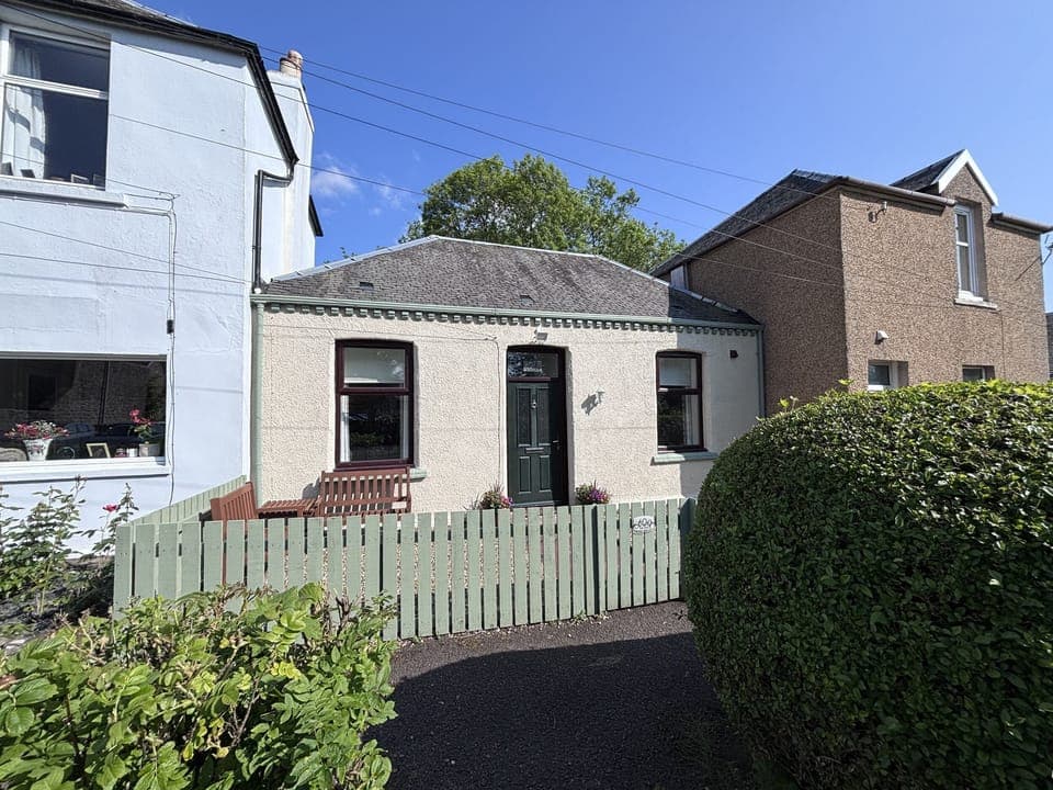 Cottage | Exterior