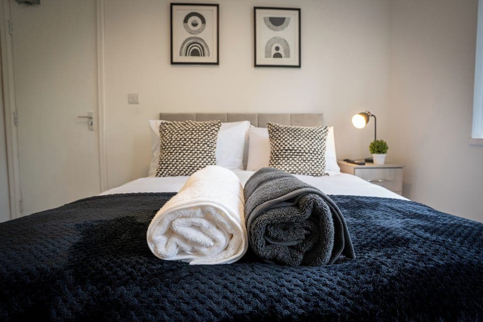 Standard Double Room, Patio | Blackout drapes, iron/ironing board, free WiFi, bed sheets