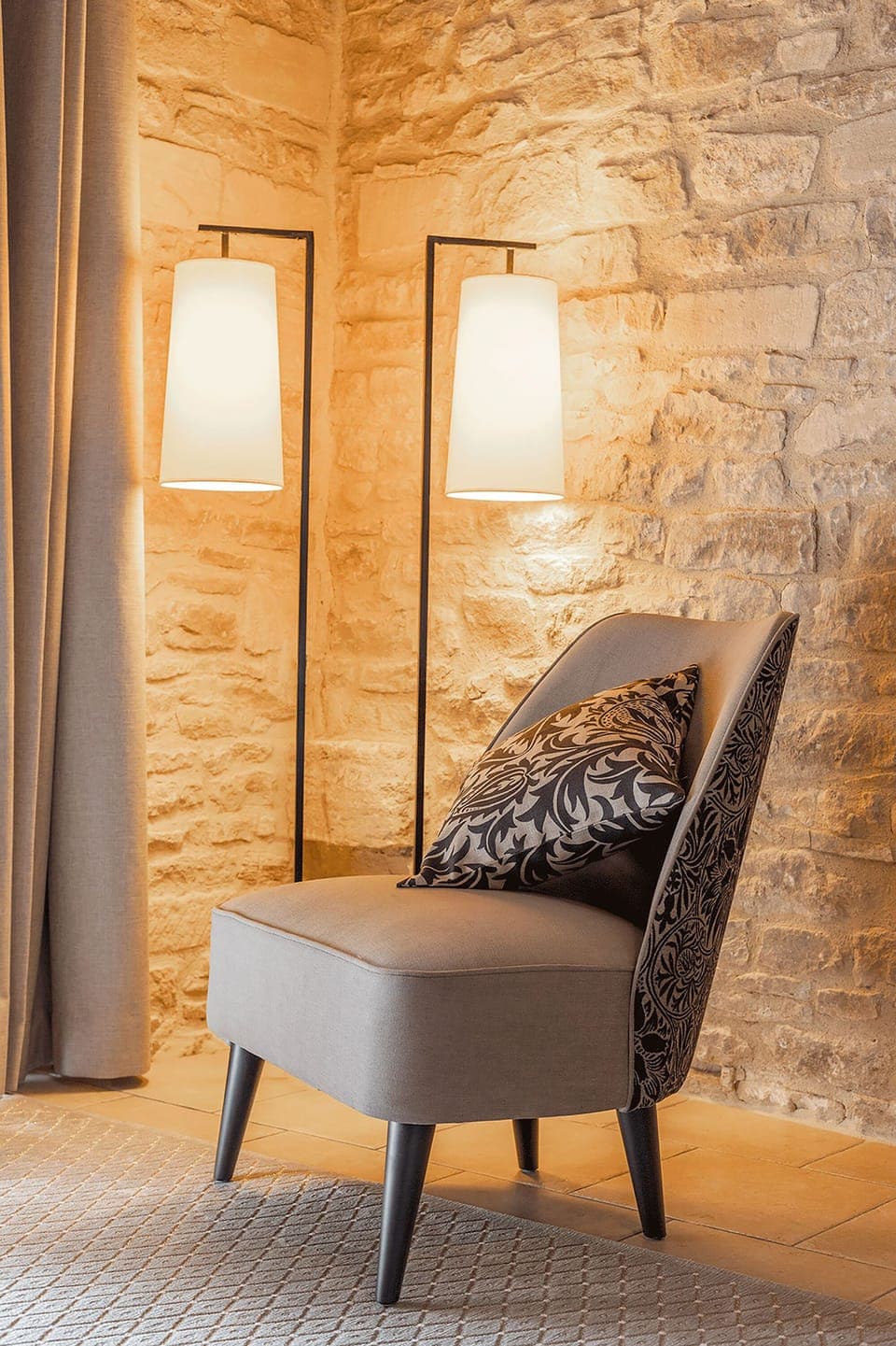 82-cm flat-screen TV with satellite channels