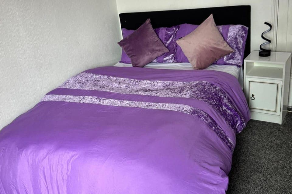 Apartment | 2 bedrooms, free WiFi, bed sheets