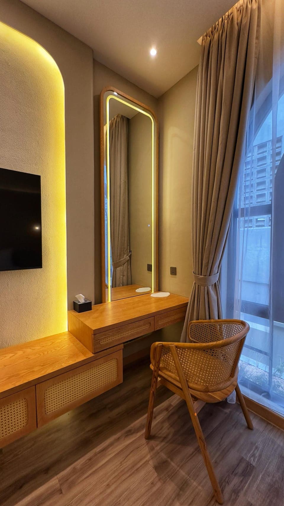 In-room safe, iron/ironing board, free WiFi, bed sheets