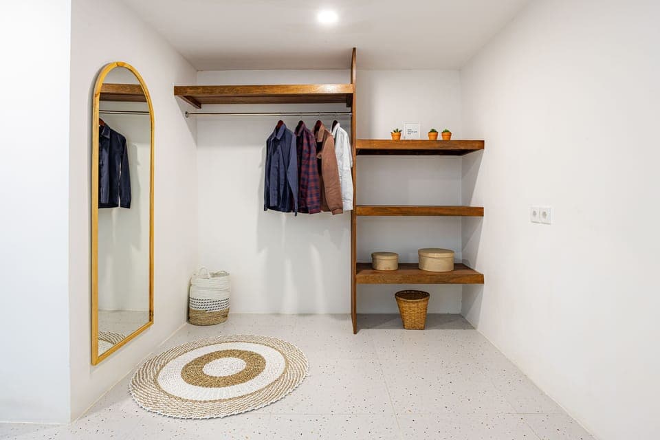 Deluxe Room | Free WiFi, bed sheets