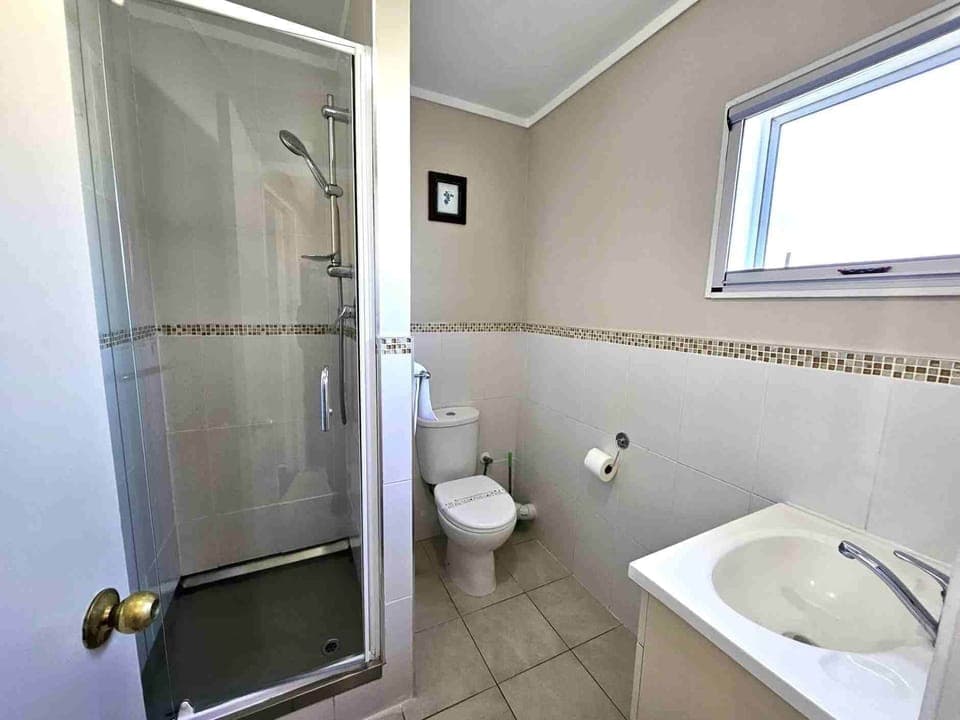 Standard Studio | Bathroom | Shower, free toiletries, towels, soap