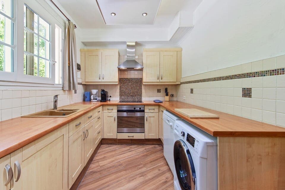 House | Private kitchen