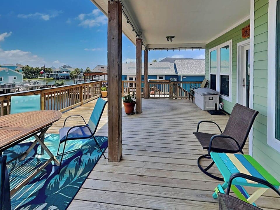 House (3 Bedrooms) | Property amenity