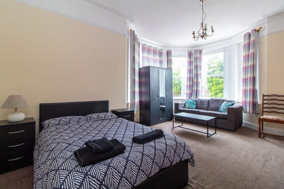 Double Room | Free WiFi