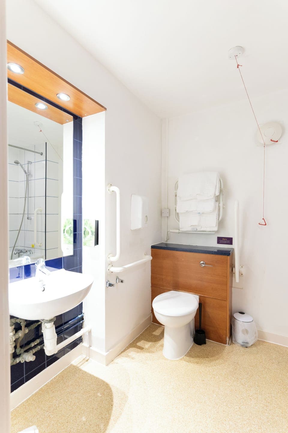 Standard Triple Room | Premium bedding, desk, laptop workspace, iron/ironing board