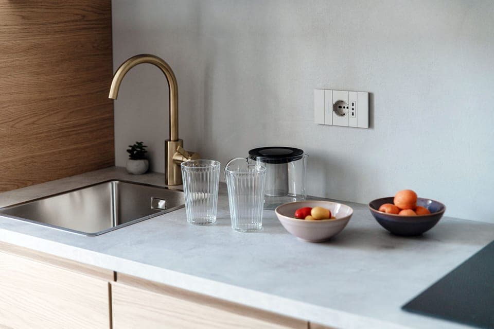 Apartment, Patio, Lake View | Private kitchen | Full-size fridge, microwave, oven, stovetop