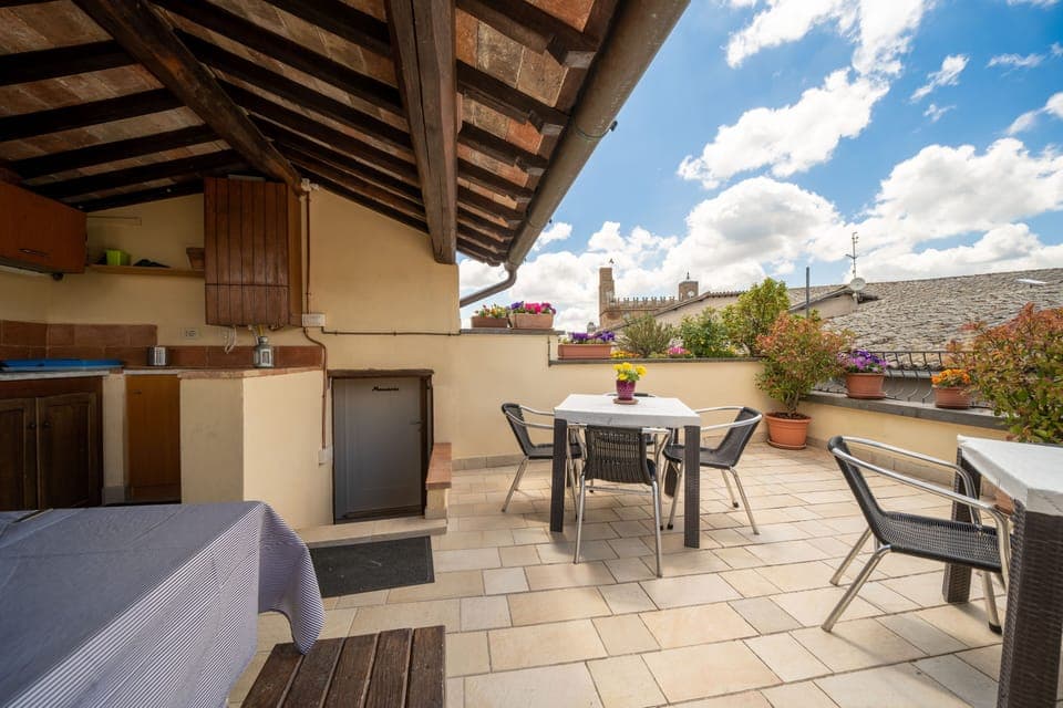 Standard Room, Private Bathroom | Terrace/patio