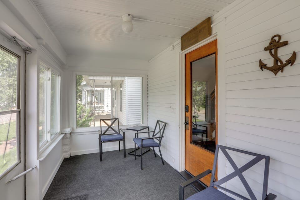 House (5 Bedrooms) | Interior