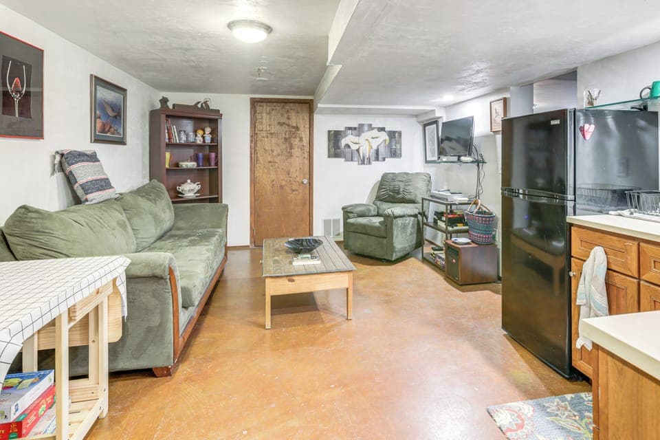 House (1 Bedroom) | Interior