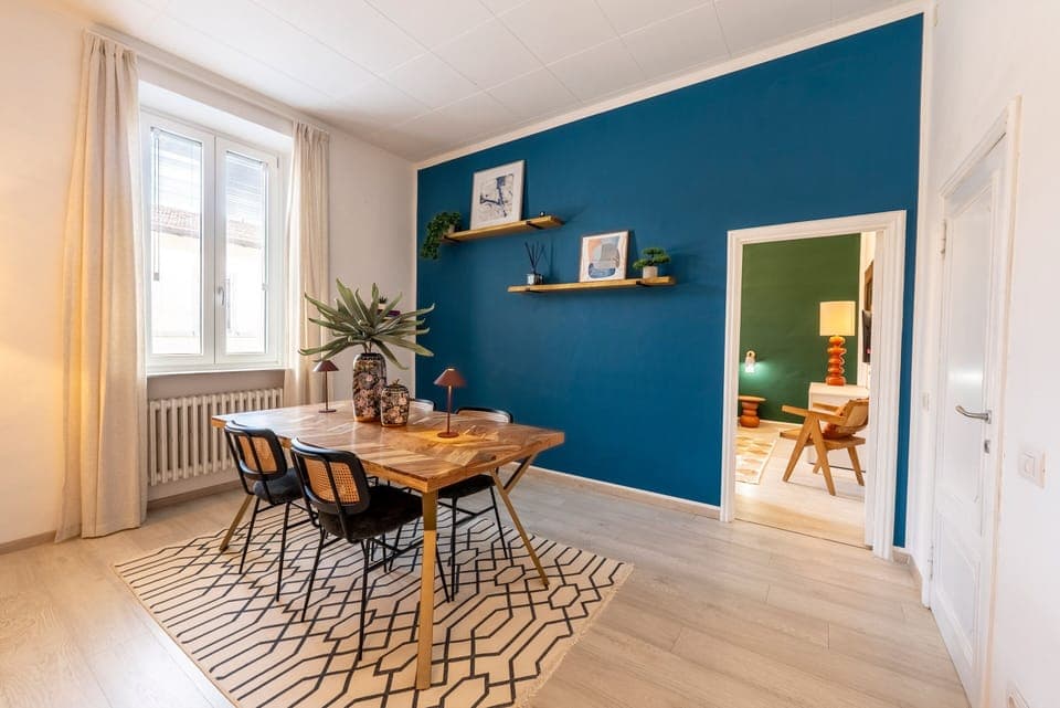 Apartment (2 Bedrooms) | Living room | TV