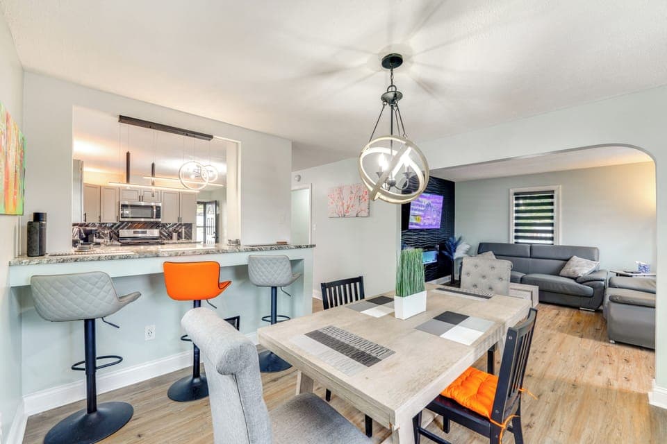 House (3 Bedrooms) | Interior