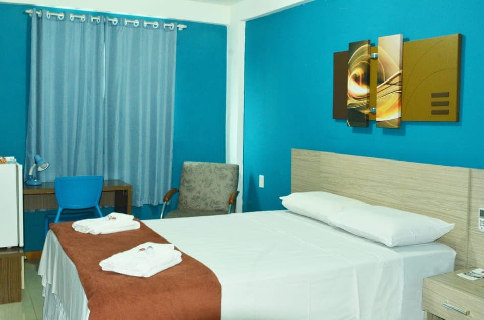 Superior Double Room Single Use, Mixed Dorm | Minibar, desk, soundproofing, free WiFi