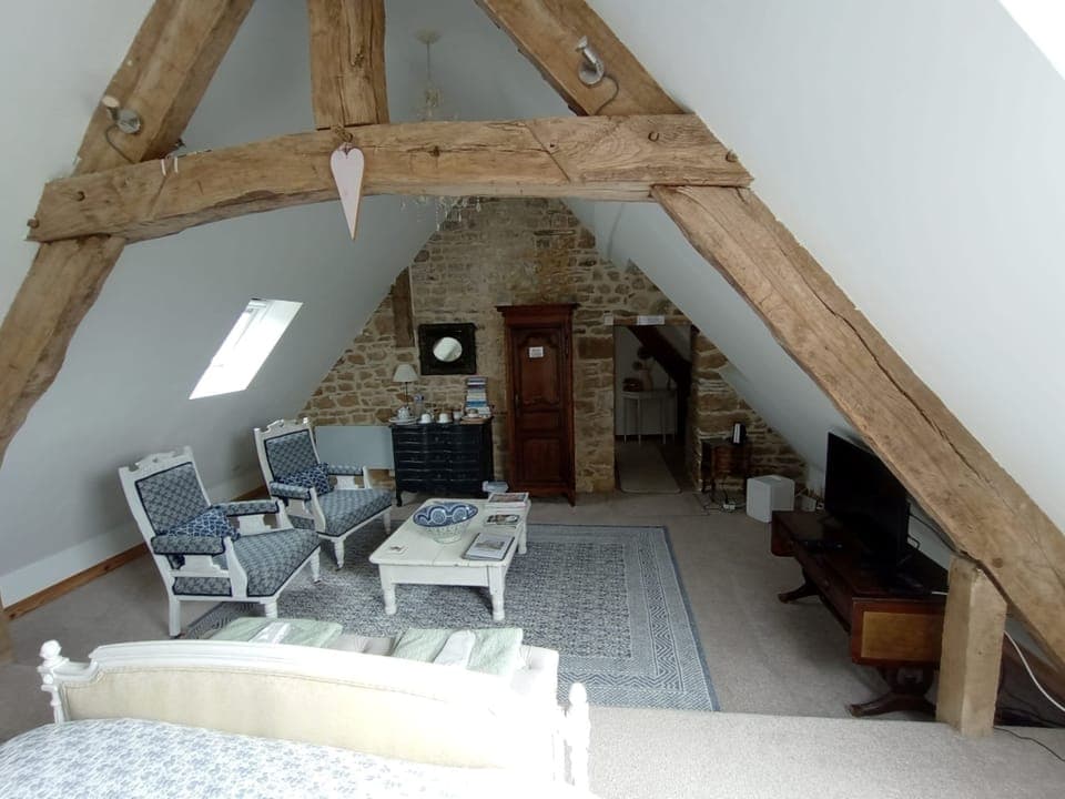 Superior Double Room, Garden View | In-room safe, blackout drapes, iron/ironing board, free WiFi