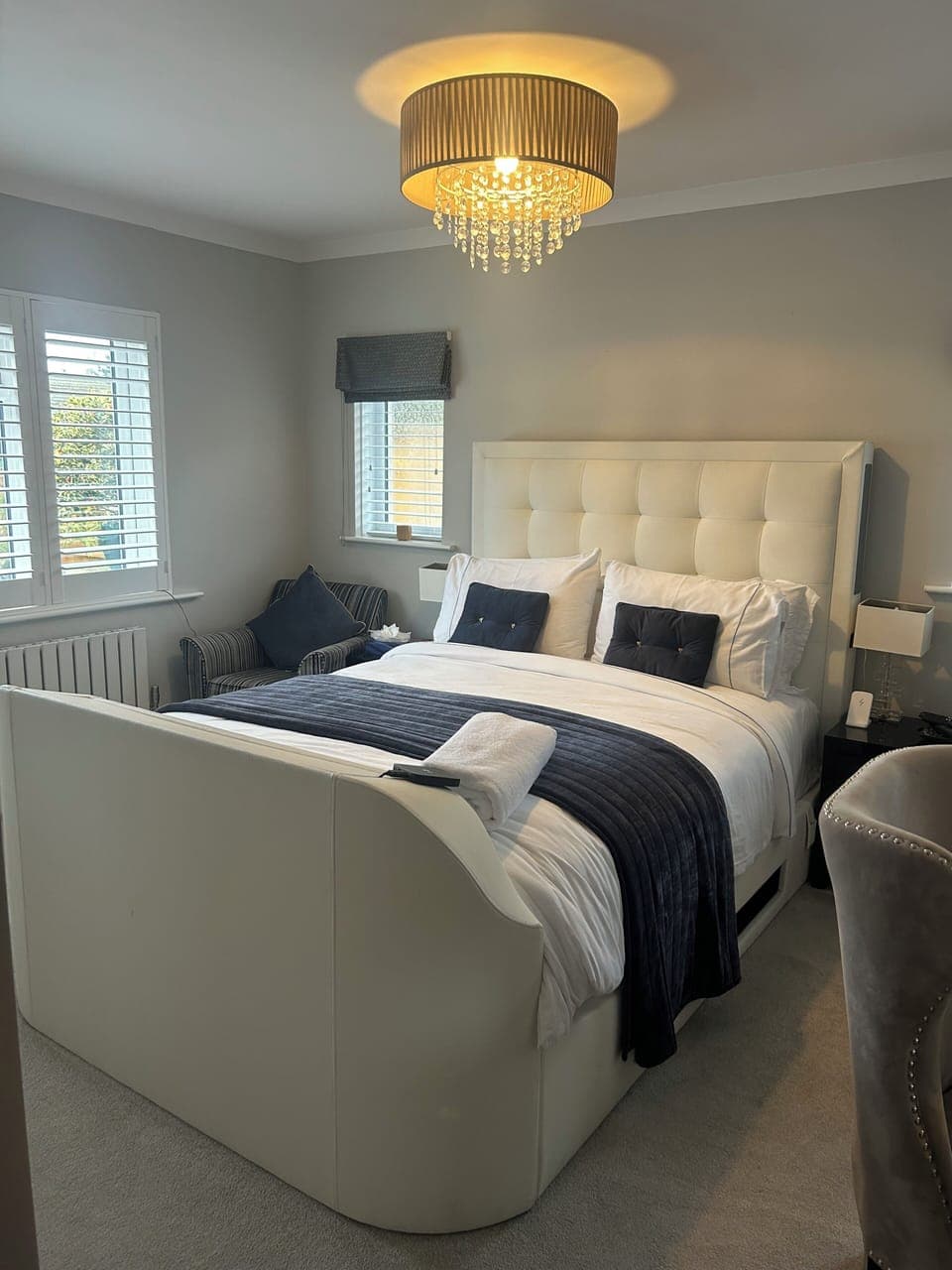 Premium bedding, individually decorated, individually furnished, desk