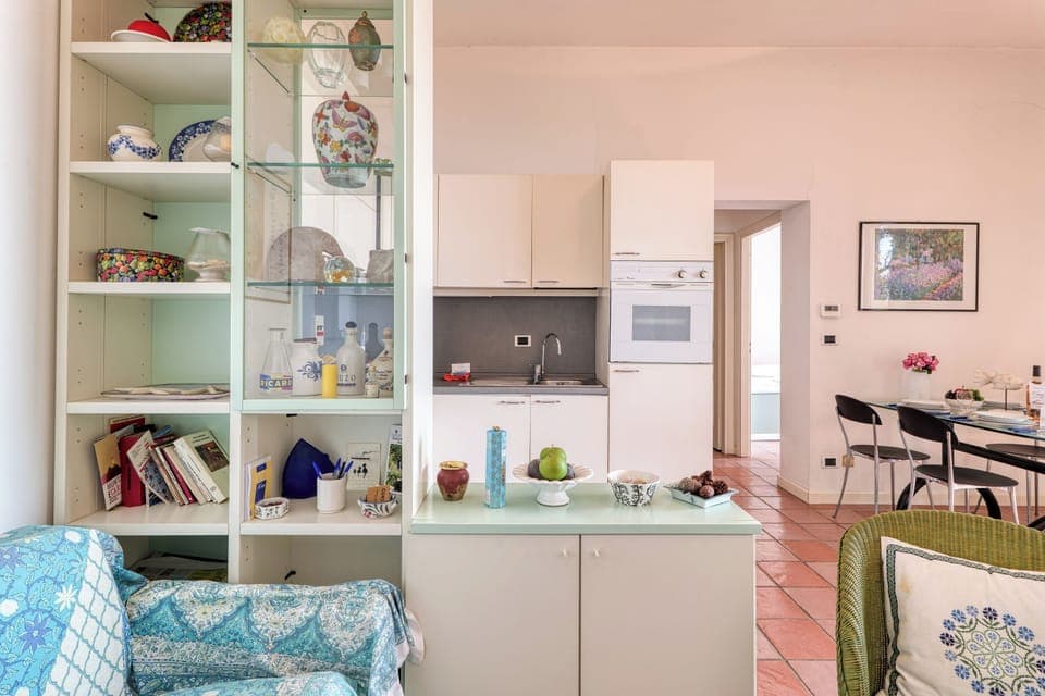 Standard Apartment, Multiple Bedrooms, 2 Bathrooms (Hanbury Apt Pool And Sea) | Private kitchen | Fridge, oven, stovetop, cookware/dishes/utensils