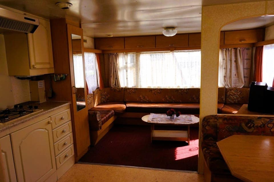 Mobile Home | Dining