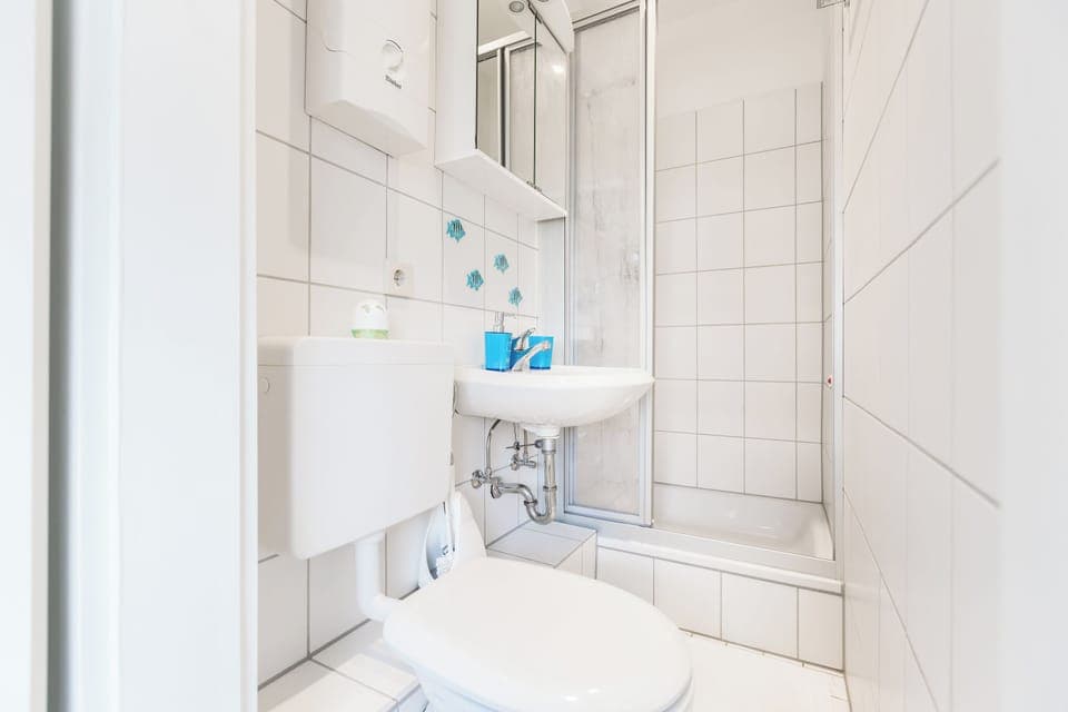 Double Room | Iron/ironing board, free WiFi