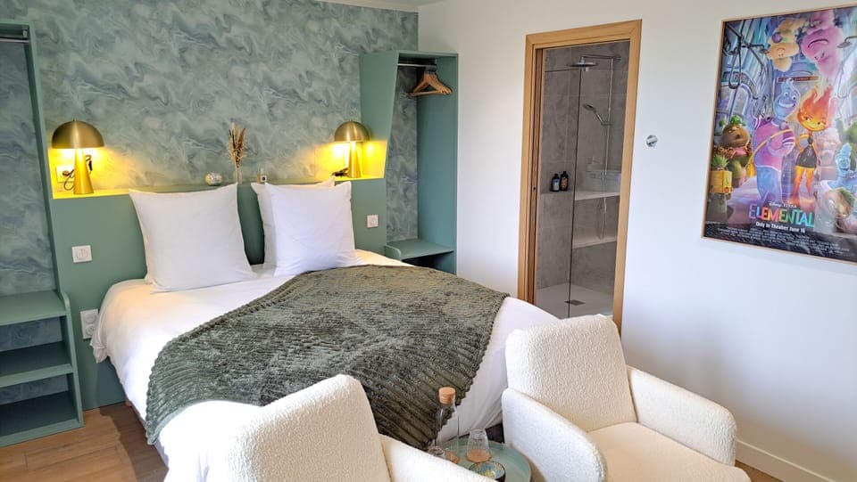 Luxury Double Room, Ensuite | Premium bedding, desk, laptop workspace, free WiFi