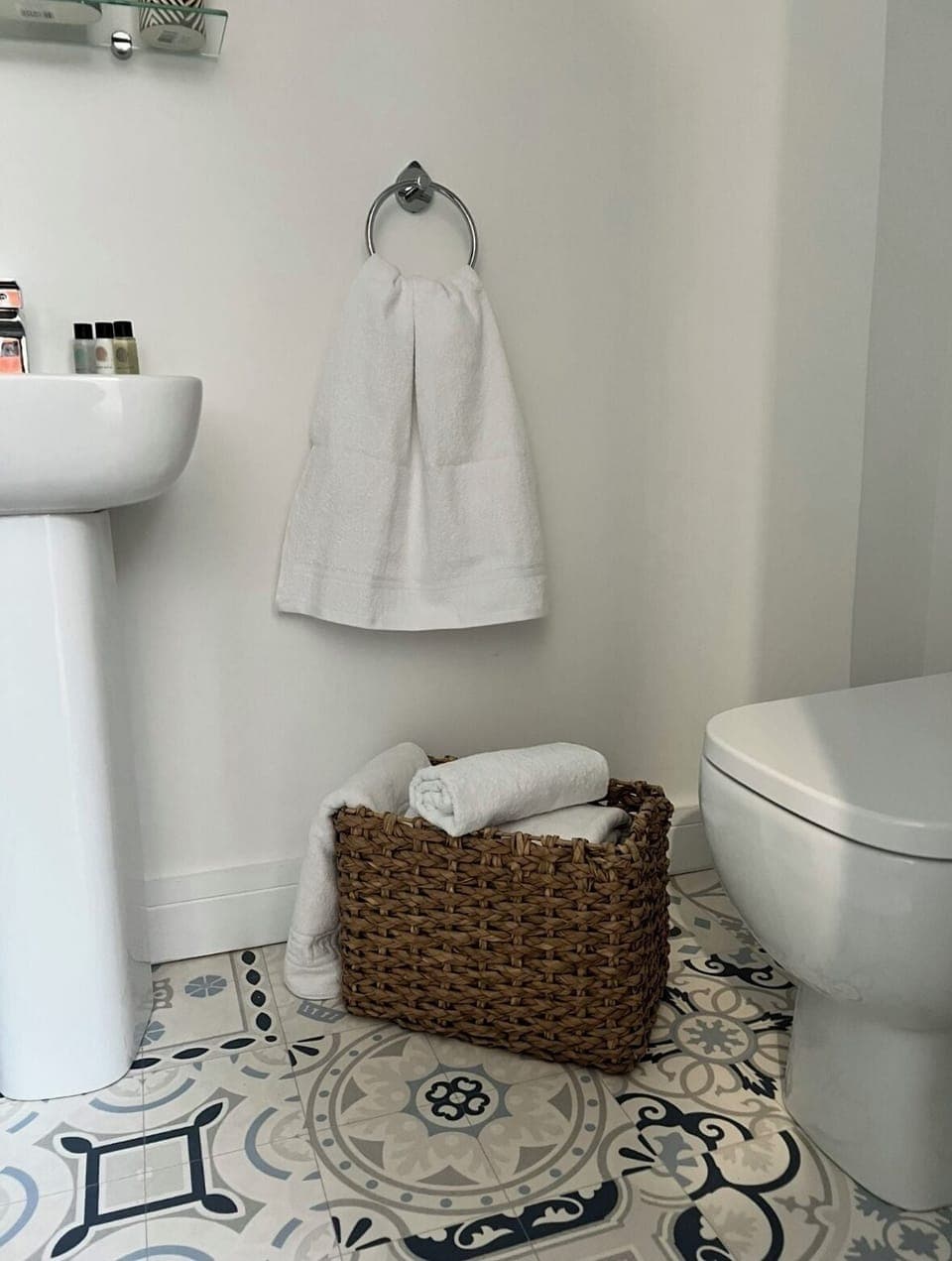 Double or Twin Room (Superking)