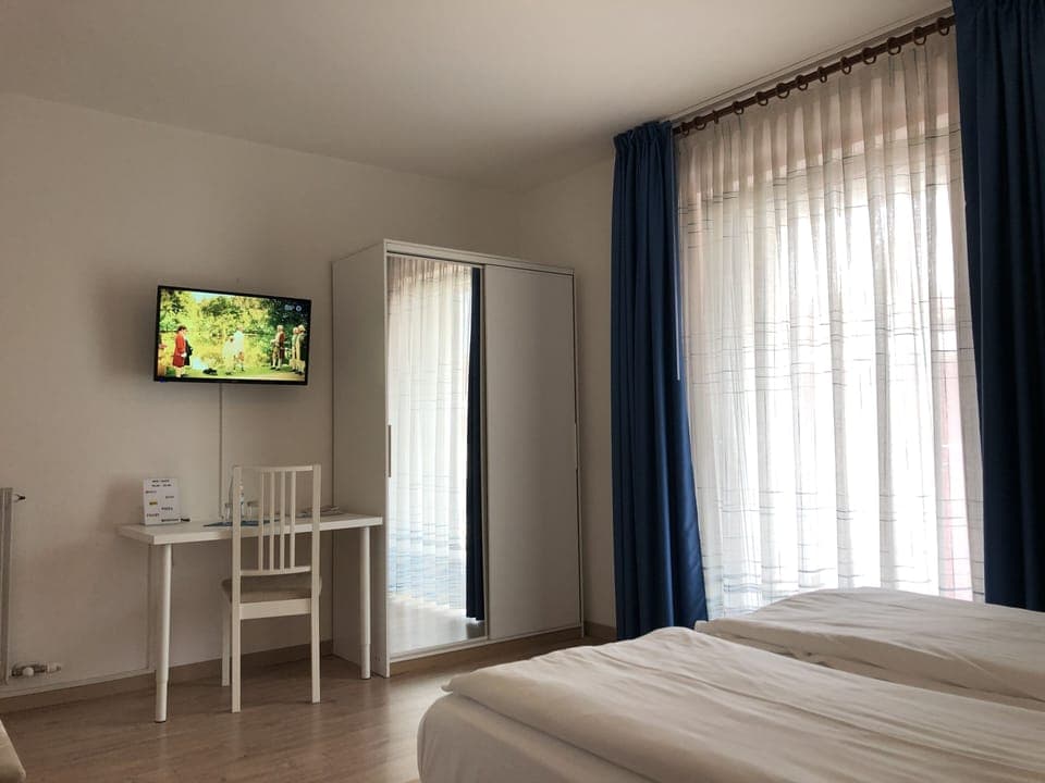 Deluxe Double Room | Premium bedding, down comforters, in-room safe, desk