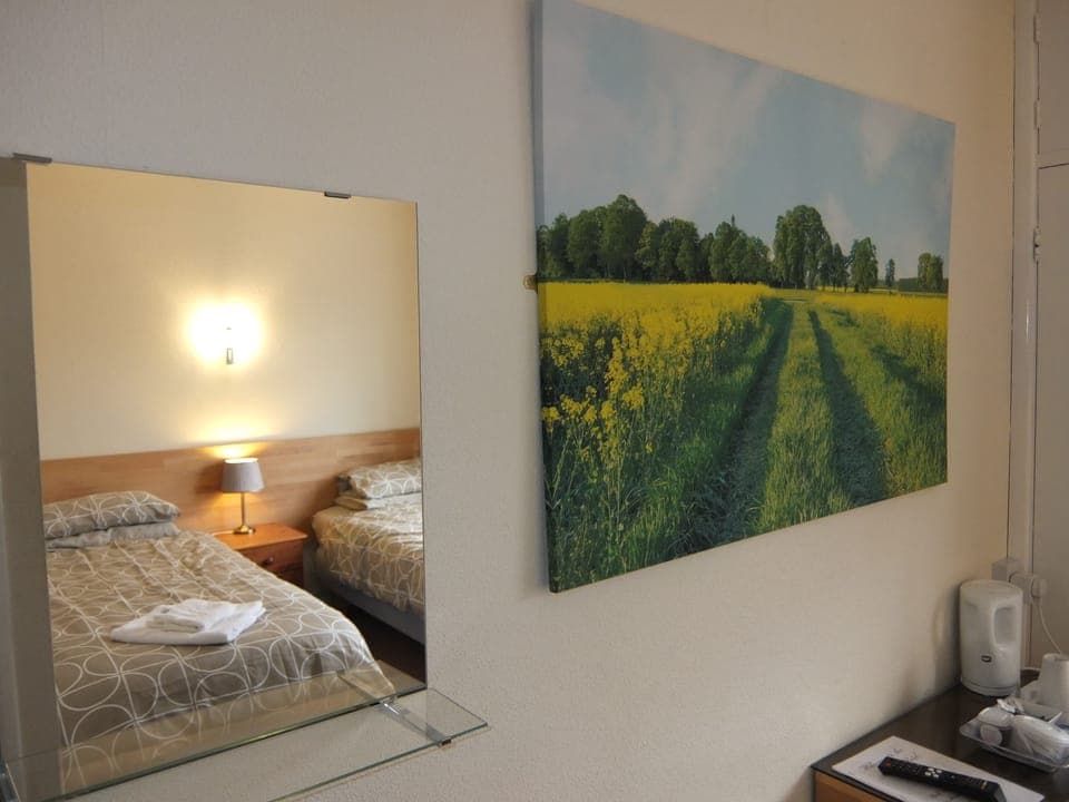 Twin Room | Rollaway beds, free WiFi, bed sheets