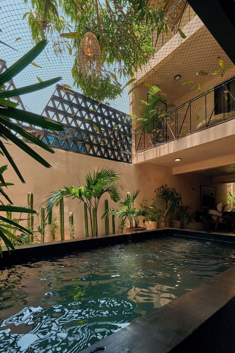 35-inch Smart TV with digital channels