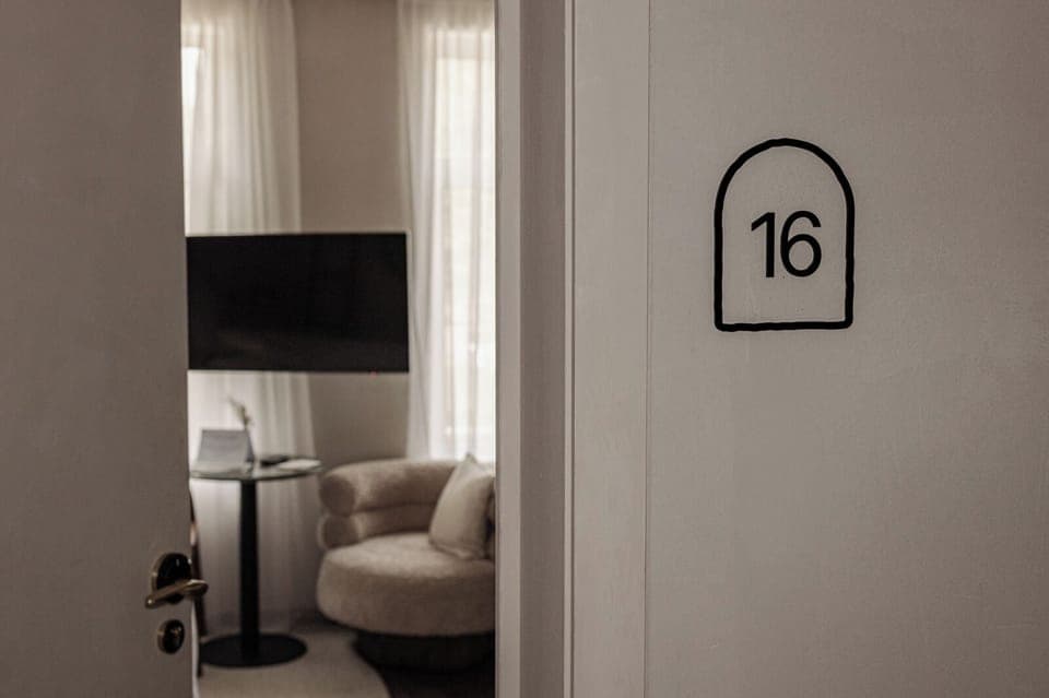 Comfort Double Room, Garden View | Blackout drapes, free WiFi