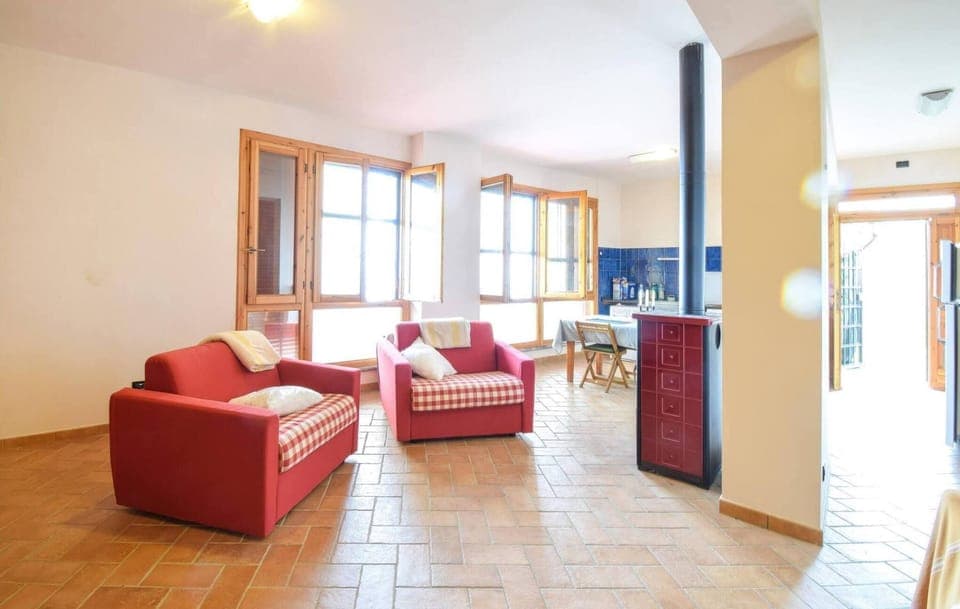 House, 2 Bedrooms, Accessible, Balcony | Living room