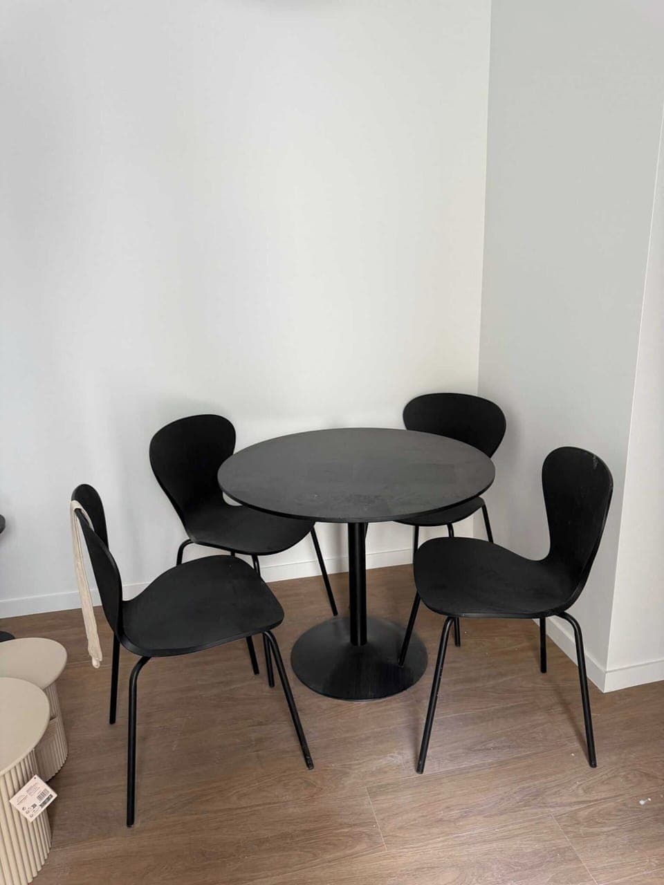 Apartment | Dining